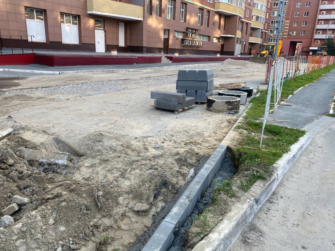 https://krasnoyarsk.blago-s.ru/storage/app/uploads/public/670/ce4/a15/670ce4a151396919564409.jpg